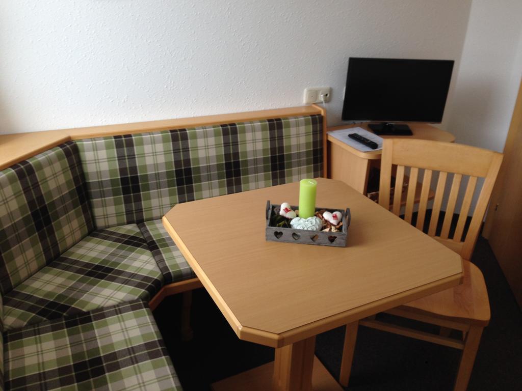 Pension Horfarter Fieberbrunn Rom bilde